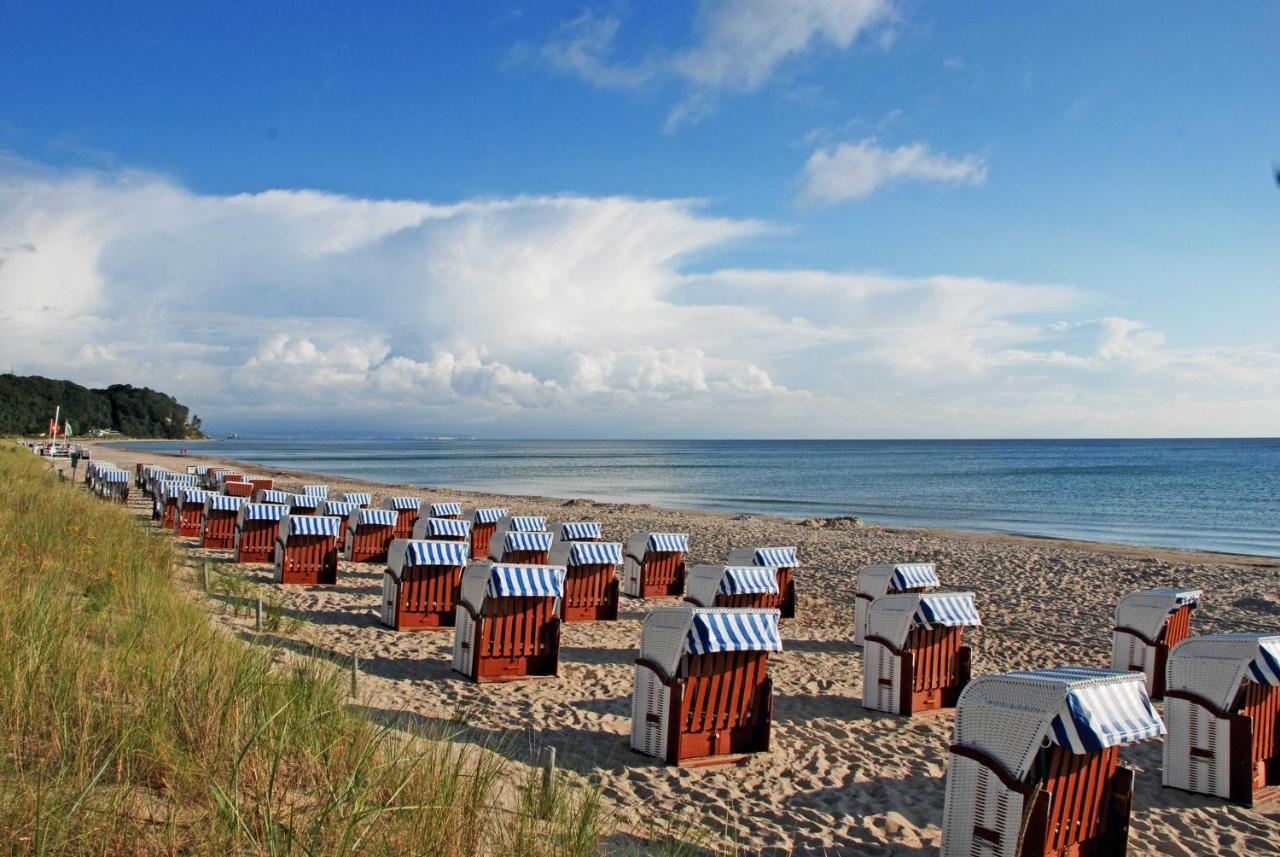 Ferienhaus Zum Boddenstrand Mit Ka Groß Zicker Dış mekan fotoğraf