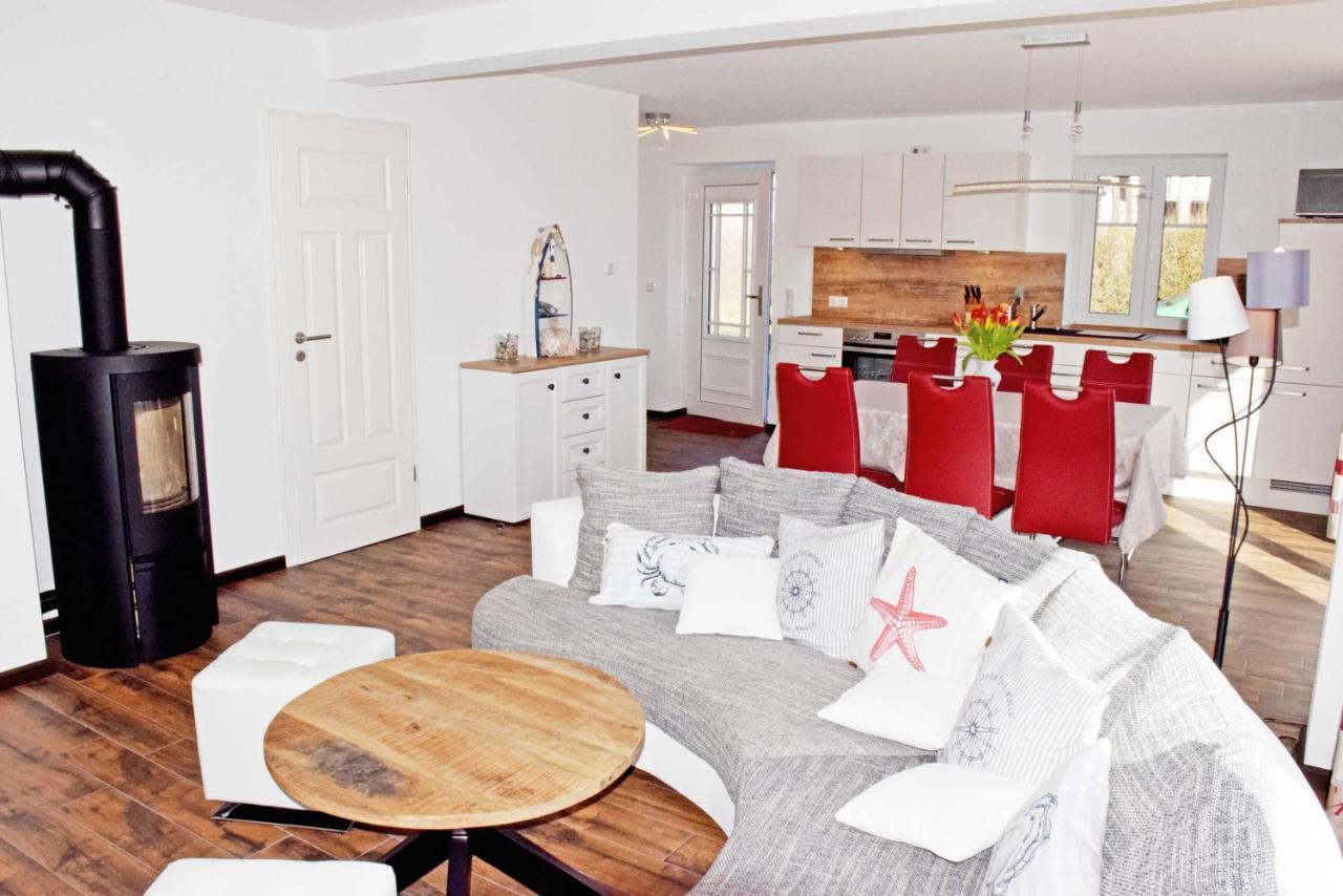 Ferienhaus Zum Boddenstrand Mit Ka Groß Zicker Dış mekan fotoğraf